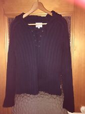 Sehr schöner dunkelblauer Strickpullover, Gr. 40