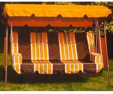 Hollywoodschaukel Orange Braun, gut Erhalten, An Selbstabholer in Thiede  