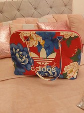 Große adidas Farm Tasche/