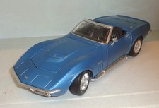Revell 1:18 Corvette Stingray