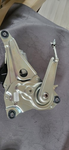 Lexus 460 kofferraummotor - 460,