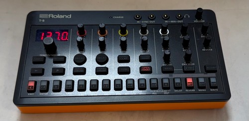 Roland aira beat machine - beat,