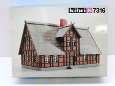 Kibri N 7316 Bausatz Reetdachhaus, ungebaut, NEU in OVP #26267