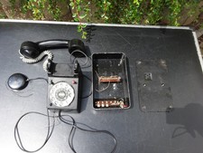 2 alte Tisch Telefone TN