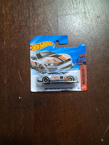 Ford mustang shelby - gt,