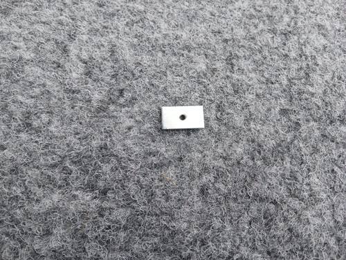 Trabant 601 gewindeplatte - 1.1,