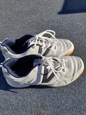 Neue Sportschuhe, Laufschuhe