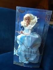 Disney Store Barbie Große Fairy Godmother Cinderella LiveAction MovieDoll Puppe