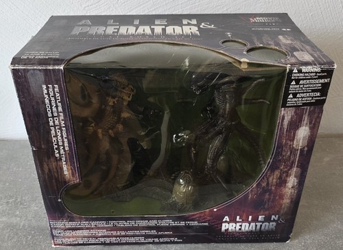 Alien predator mcfarlane - alien,