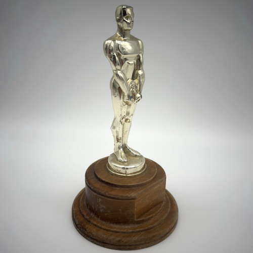 Vintage united trophy mfg - united,