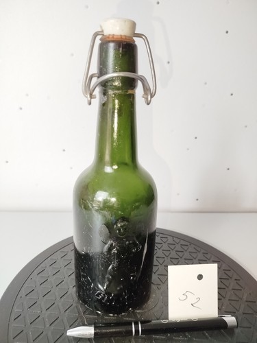 Bierflasche - (52),