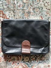 Bree Tasche Schwarz Leder