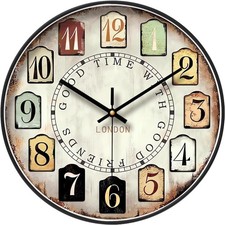 Vintage dekorative Wanduhr mit