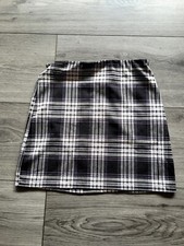 Rock Minirock Kariert Schulmädchen Stiefelrock Schwarz/weiß/lila kariert Gr. S