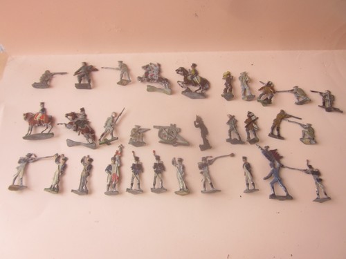 42727 alte zinnfiguren - 31,