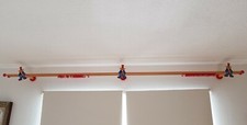 Gardinenstange Kinderzimmer Set 2 Stangen 3 Meter mit Endstücken Holz wie neu