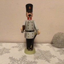 Räuchermännchen Soldat Räuchermann Seiffener Erzgebirge Polizist Gendarm