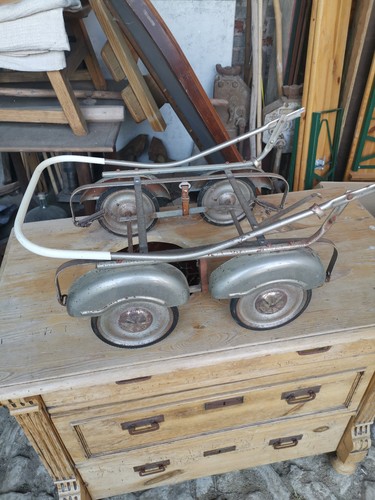Retro kinderwagen puppen - retro,
