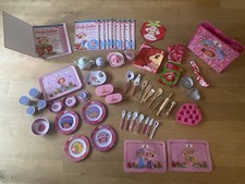 Große Emily Erdbeer