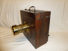 Kollodium Plattenkamera mit Hermagis Optik- Wetplate with brass Hermagis lens 