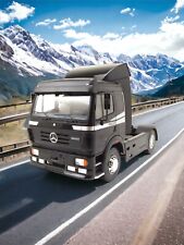 Mercedes LKW 1:18 1850 SK II Sattelzugmaschine schwarz.