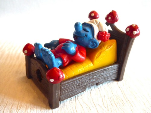 Smurf bed - in,