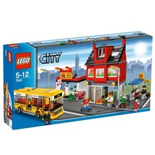 LEGO CITY: Stadtviertel mit Bus (7641) Neu / OVP