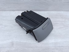 VW T5 Multivan 7H Aschenbecher