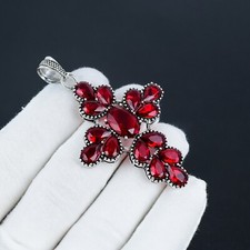 Red Garnet Edelstein