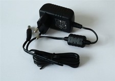 YN12W-1200080VZ - Netzteil - 12 V - 0,8 A - Stecker-Ø 5,5/ 2,1 mm - schwarz