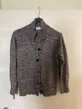 Schöne Strickjacke von