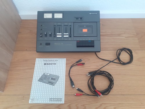 Sanyo 4028um stereo - sanyo,