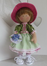 Künstlerpuppe Elegante Puppe 33cm mit Blumenstrauß. Passt zu Tilda. Unikat.