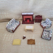 Sylvanian Families Luxus Wohnzimmer Möbel Set 4217 Leucht Kamin Sofa