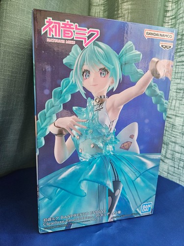 Hatsune miku vocaloid anime - miku,