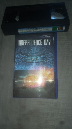 Independence day vhs mit - mit, 3-d