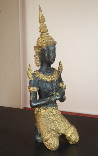 Alte bronzefigur - alte,