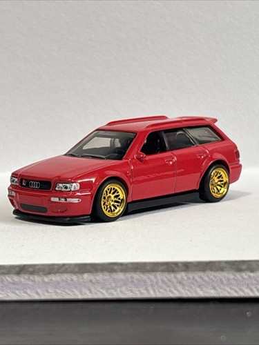 Hot wheels audi - hot,