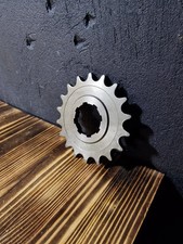 Stern vorne 18z Motorrad IZH