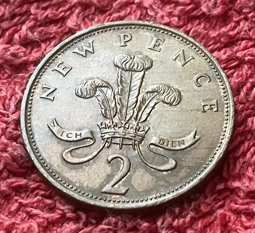 New pence 1975 - 1975, –