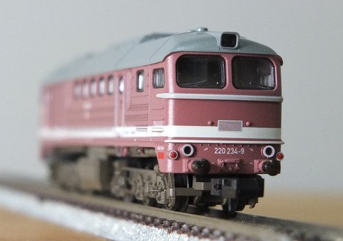 Minitrix 12626 spur - spur, n