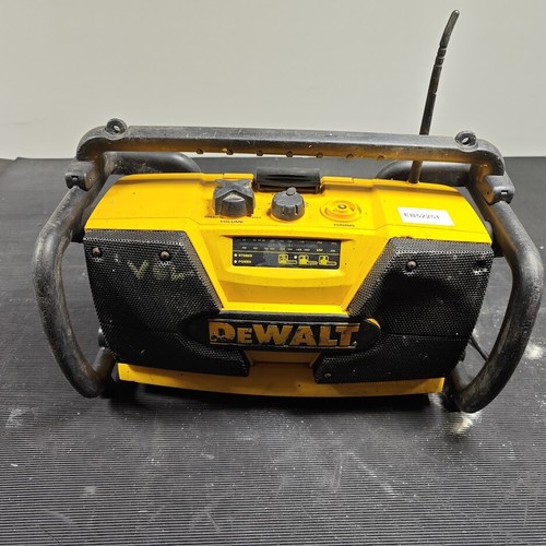 Dewalt dw911 radio nicht - -,
