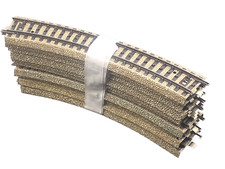 Märklin  ho M-Gleis 5100  --   10 Stck.   gebogenes Gleis 1/1