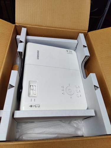 Sony m200 beamer - sony,
