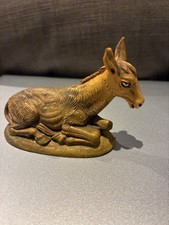 Krippenfigur  Esel liegend