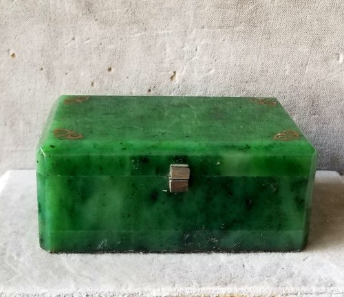 Art deco kleine nephrit - kleine, jade