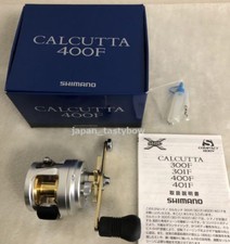 Shimano CALCUTTA F 400F (rechts) Baitcasting Angelrolle