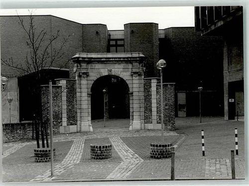 39364635 5100 aachen - -,