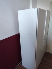 Schrank, weiss, 2 m hoch