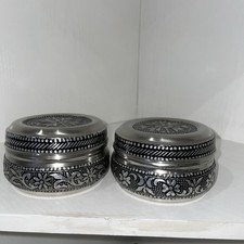 Silberfarbene METALL